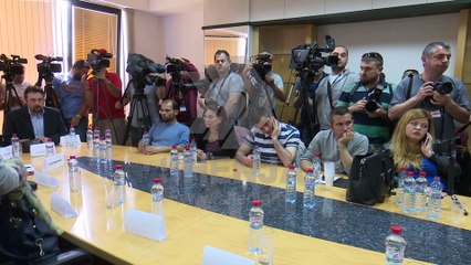 Prokurorët e speciales hynë në Telekom