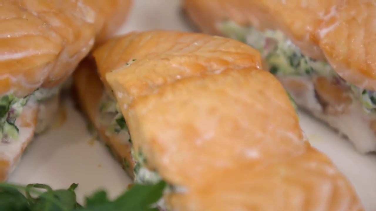 5 Ingredients Stuffed baked Salmon dinner recipe