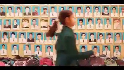 muje dushman ke bachon ko parhana hai