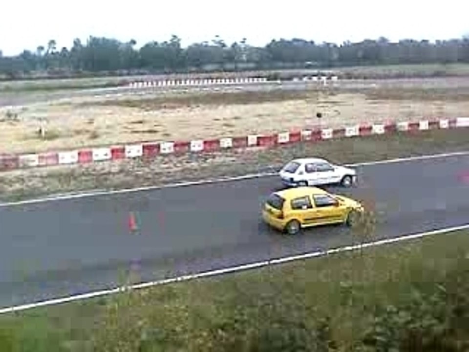205 TD vs Clio RS