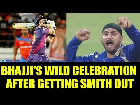 IPL 10: Harbhajan Singh completes 200 wickets in T20, after dismissing Smith | Oneindia News