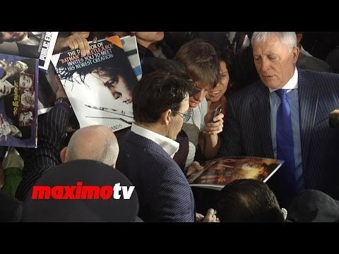 Johnny Depp Signs Autographs For The Mob of Fans at TRANSCENDENCE Premiere