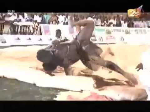 Malick Niang bat Khadim Ndiaye 2 - Bantamba - 26 Juin 2012