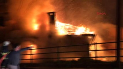 Ordu'da Korkutan Yangında 5 Bina Zarar Gördü