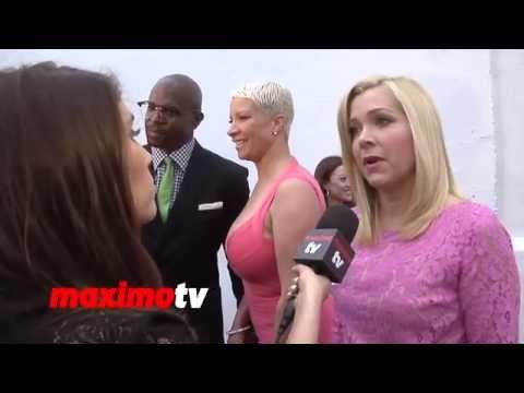 Jennifer Aspen INTERVIEW Youth for Human Rights International Celebrity Benefit Event