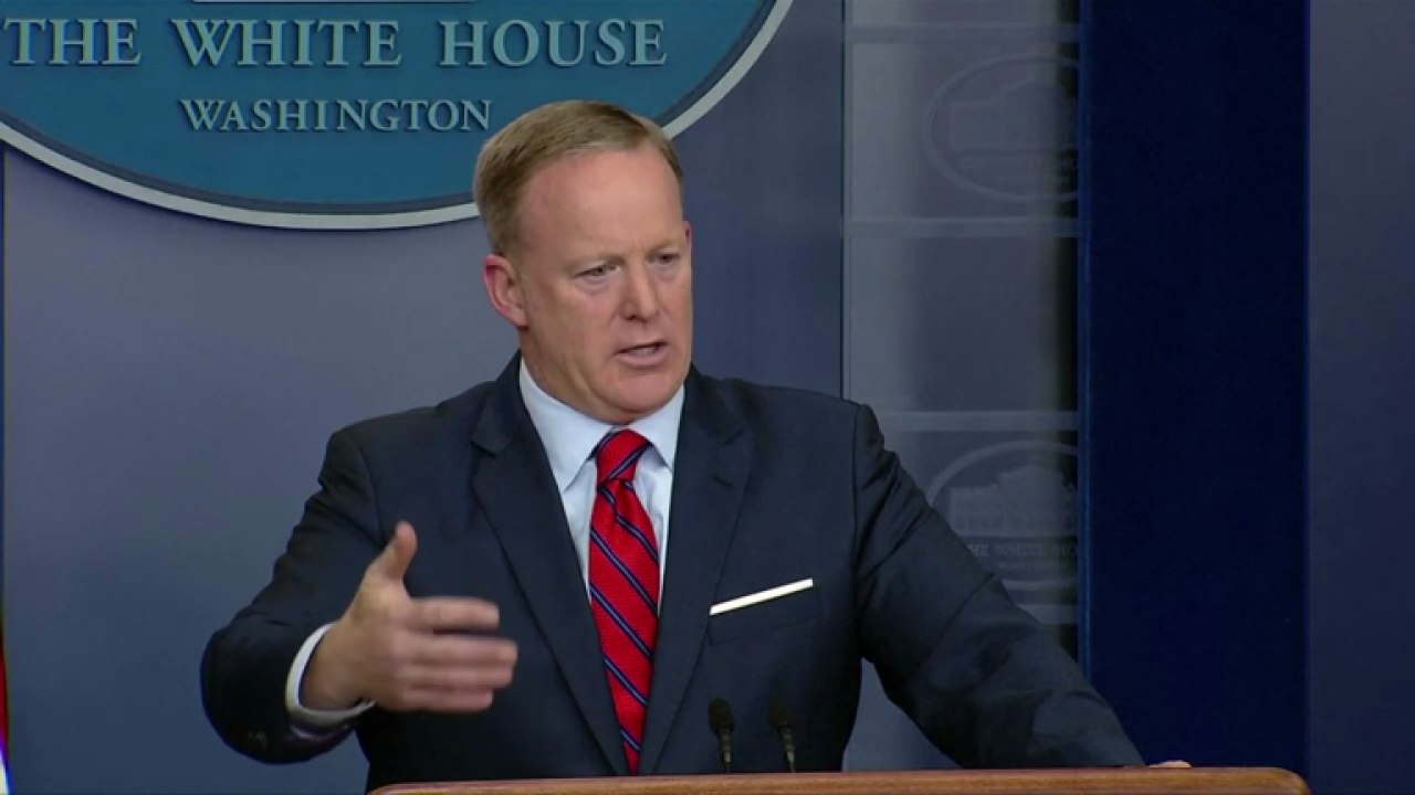Sean Spicer: 'Hitler didn't even sink to using chemical weapons' during WWII