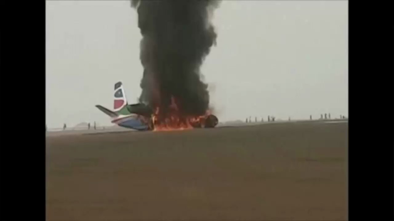 South Sudan: 49 people survive as passenger plane crash lands