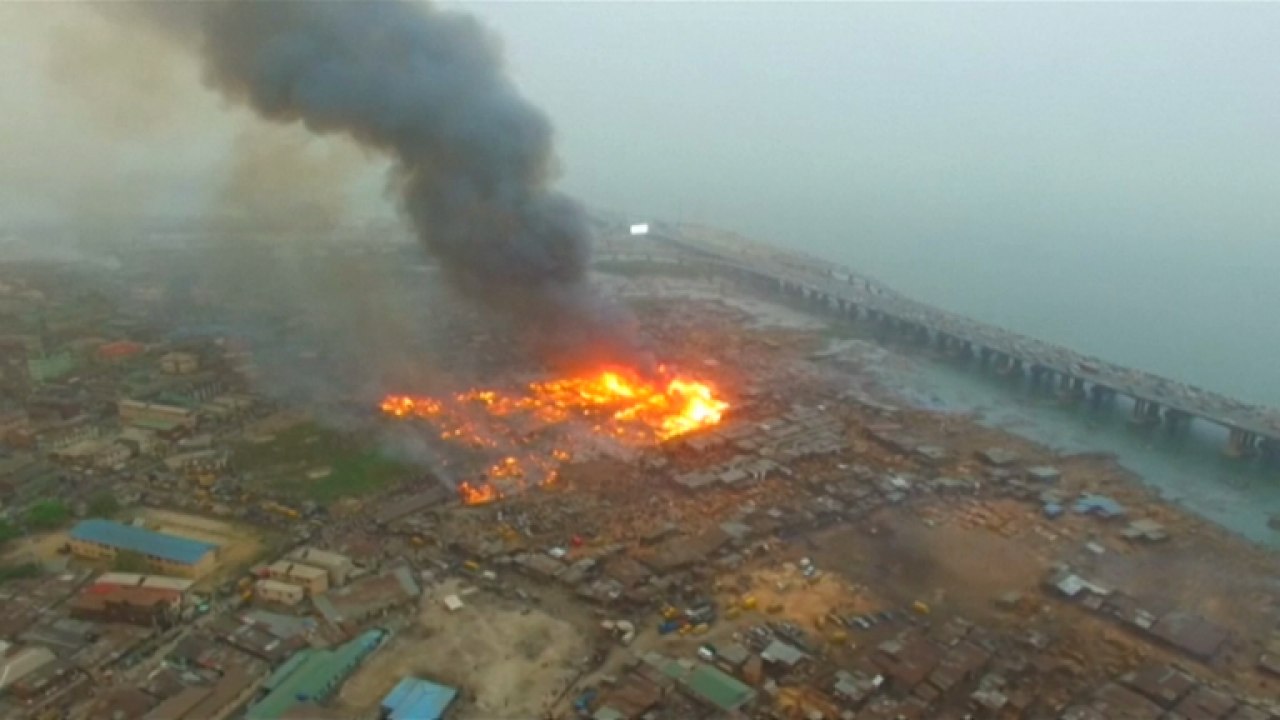 Massive fire destroys dozens of homes in Lagos