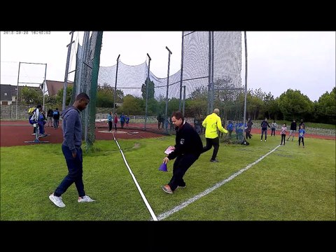 Animation Athlétisme Villejuif le 22/04/2017 Lancer de Marteau Poussines Suite