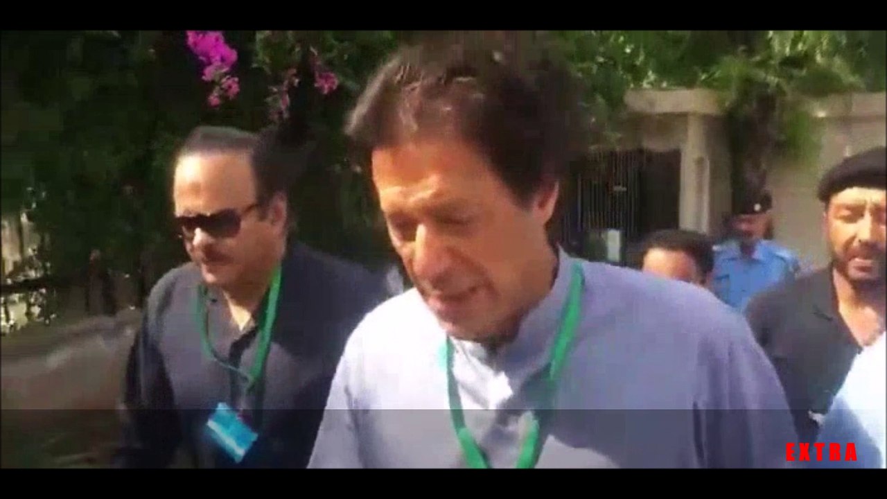 See What Imran Khan Said To Reporter Outside Supreme Court
