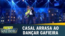 Casal arrasa ao dançar gafieira