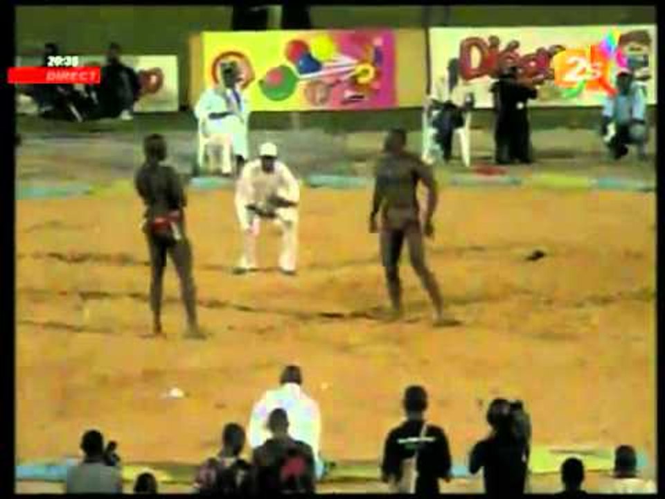 Combat de lutte  - Siteu vs Narou Sokass  -  25 juin 2012