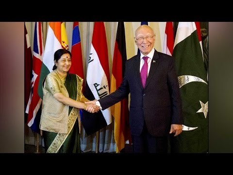Sushma Swaraj to meet Sartaj Aziz in Nepal, during SAARC summit