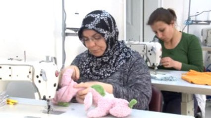 Kadınlar Azimli, Oyuncaklar Organik