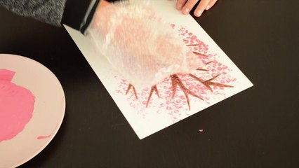 DIY : Peignez avec du papier à bulles