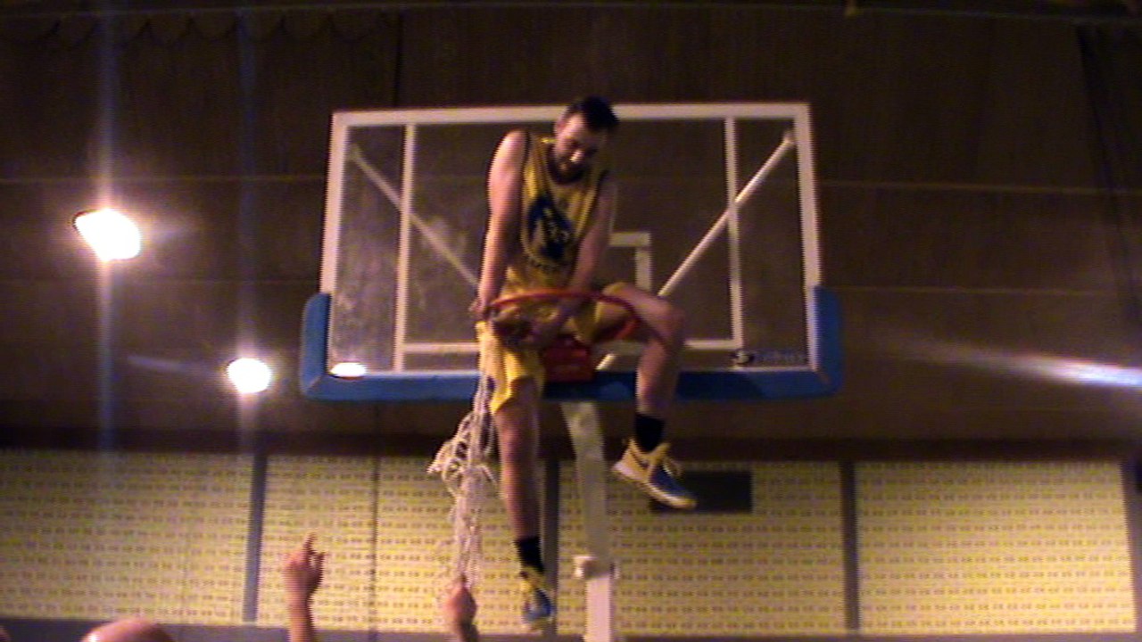 Basket - Frameries champion de Provinciale 3 après avoir battu la JS Dottignies B