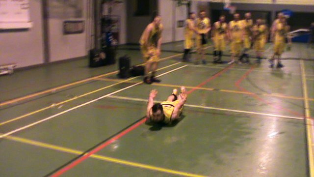 M2U0032Basket - Frameries champion de Provinciale 3 après avoir battu la JS Dottignies B