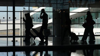 The Best Airport Outfits for Looking Chic While You Travel