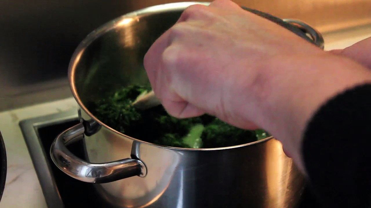 Ey, kochst Du?! Folge 026 Knoblauch-Spinat mit Spiegelei /Full Film/Complete Movie/Ganzer Film