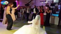 Düğünde oynamak budur işte - Turkish wedding