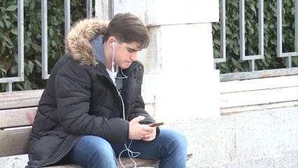 Siri ya puede leer tus mensajes de WhatsApp