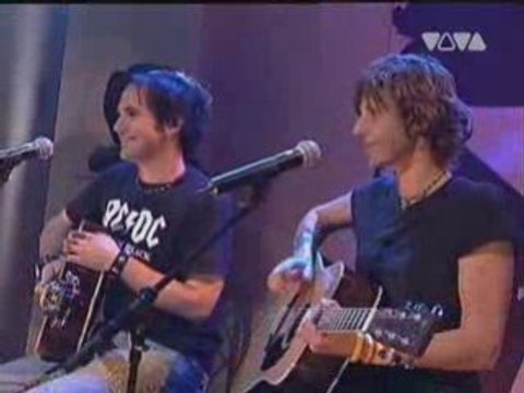 Sarah Bettens - Not Insane - Live -