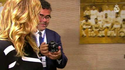 Real Madrid : Julia Roberts rencontre Ronaldo à Bernabéu !