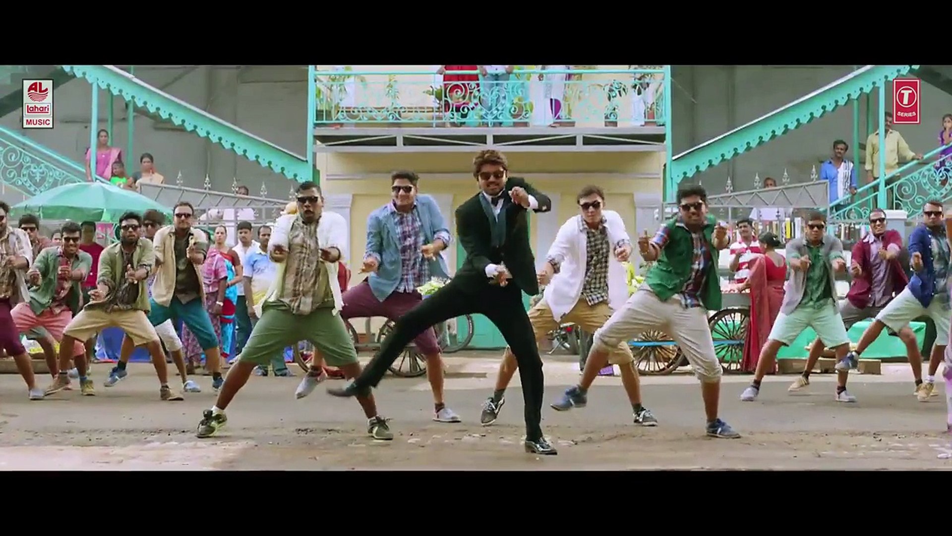 Bairavaa Songs, PaPa PaPa Video Song