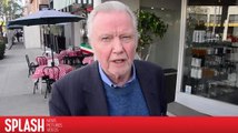 Jon Voight sagt, dass Shia LaBeouf und Miley Cyrus Landesverrat begehen