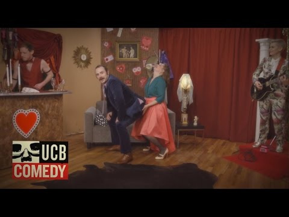 Ménage à Trois Radio’s Valentine’s Day Sextacular w/Kaki King & Bridget Everett!
