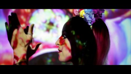 Klara Zubonja - Stuck Between