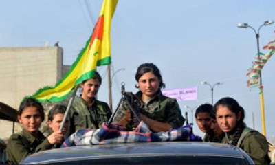 YPG, Ellerinde Türk Bayrağı Olan Suriyelilere Ateş Açtı: 7 Ölü, 3 Yaralı