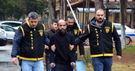 "Keleş'i Anamdan Çok Seviyorum" Diyen Adam Uslanmadı, Yine Silahla Yakalandı