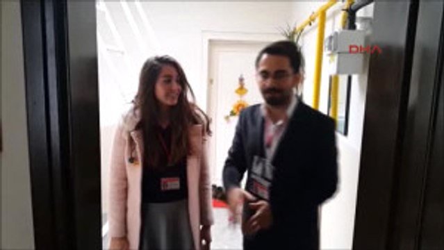 Izmir Chp, 'Komşunu Tanı, Onu Dinle, Hayatı Paylaş' Sloganı Ile Sahada