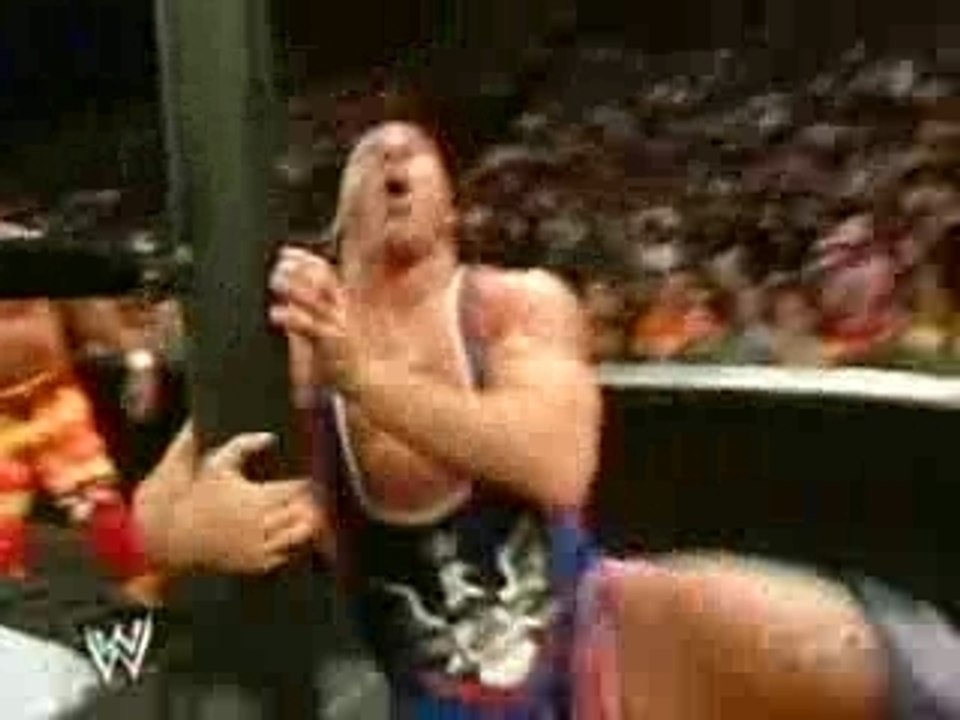 Kurt Angle VS Hulk Hogan, WWE RAW, 2005.