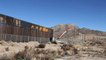 Mur frontalier: les Mexicains condamnent le projet de Trump