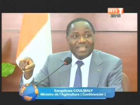 Foncier Rural /Le Ministre Sangafowa face à presse lève les équivoque sur la loi du foncier rural