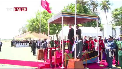 Cumhurbaşkanı uçakta soruları yanıtladı