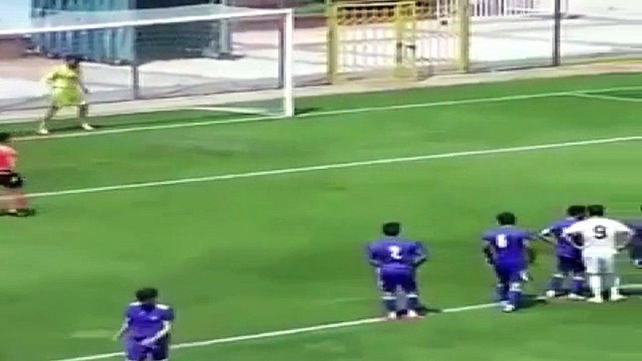 Le but contre son camp sur un penalty le plus ridicule de l'histoire du football