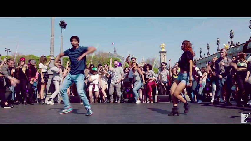 Nashe_Si_Chadh_Gayi___Full_Song___Befikre___Ranveer_Singh___Vaani_Kapoor___Ariji