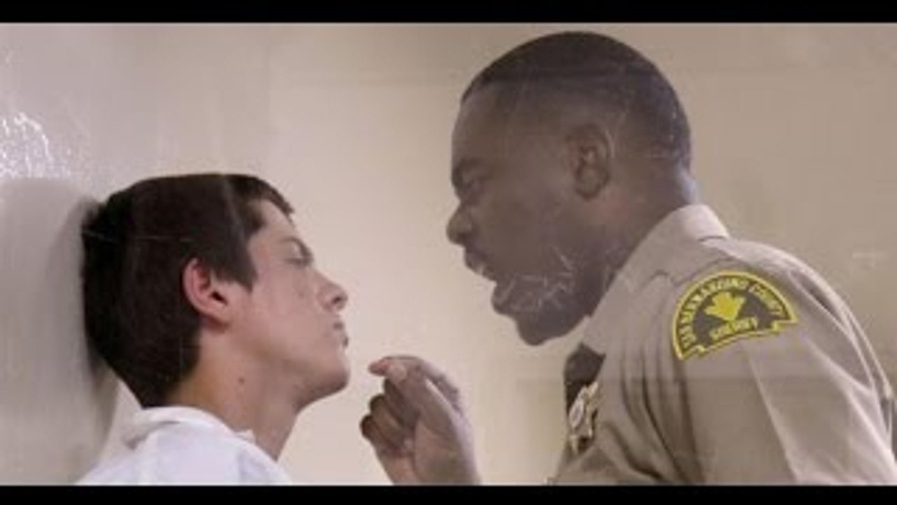 Tratamento de Choque - Penitenciaria de Corcoran do estado da Califórnia - Documentário