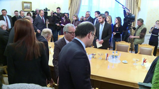 Falta confirmación ONU: Aplazan diálogos sobre Siria en Ginebra