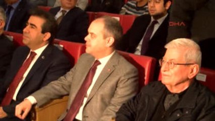 Kocaeli Bakan Kılıç, Izmit'te Edebiyat Kampı'na Katıldı