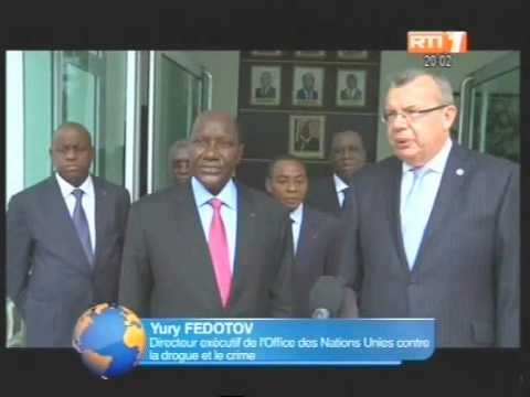 Le1er Ministre a reçu en audience le Directeur Exécutif des Nations Unies contre la Drogue et crime