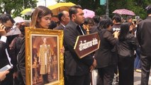 Corte militar de Tailandia condena a 11 años a activista por lesa majestad