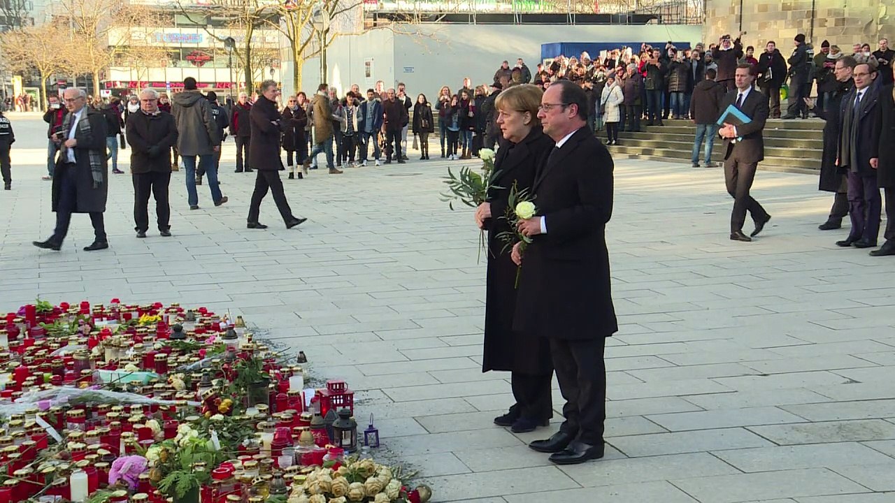 Merkel und Hollande besuchen Anschlagsort in Berlin