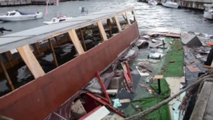 Kocaeli'de Kafe Olarak Kullanılan Tekne Battı