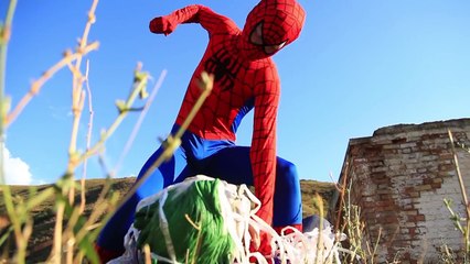 Red spiderman VS Superhero fights VS Joker VS Batman VS Lizard VS Ninja Turtle - Real life movie