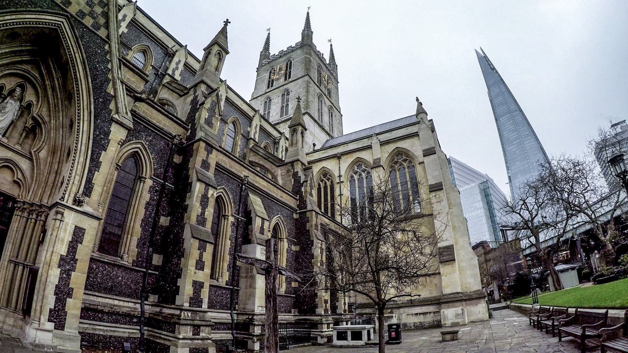 London. A Walk Inside and Around the Southwark Cathedral. View of The Shard