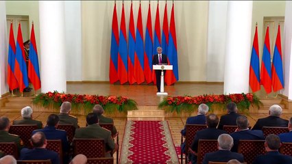 Навязанная нам война весь наш народ превратила в армию: Серж Саргсян
